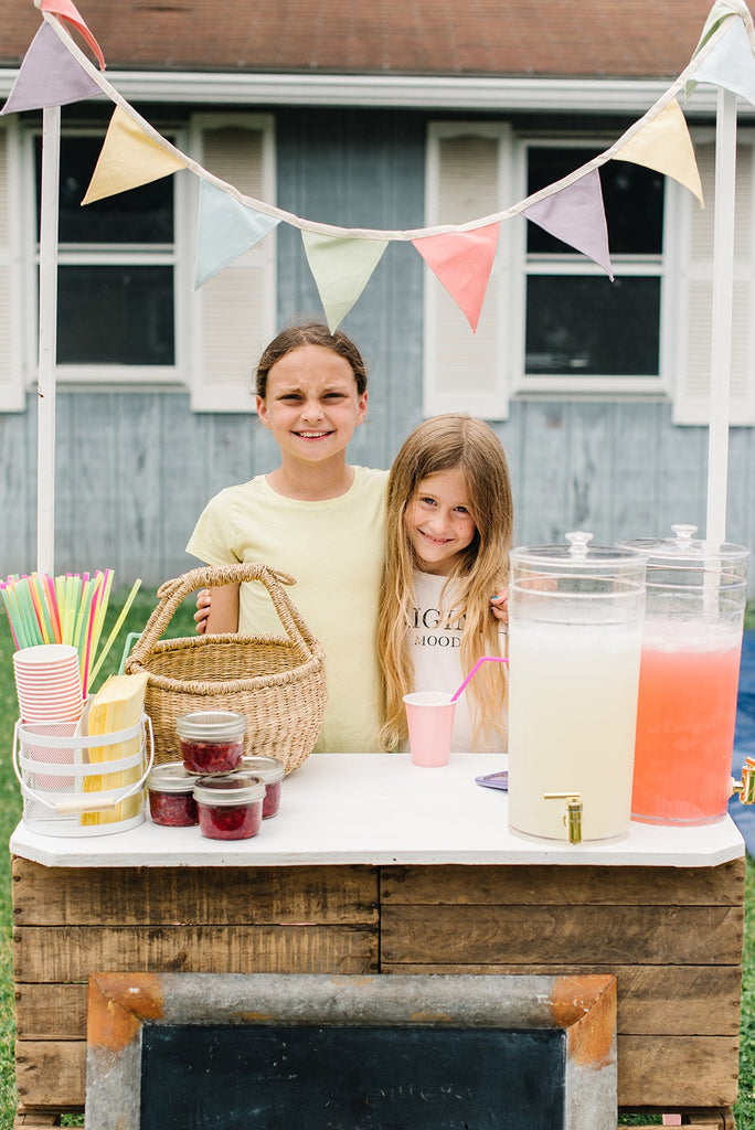 Summer Lemonade Stand - Lily Jade